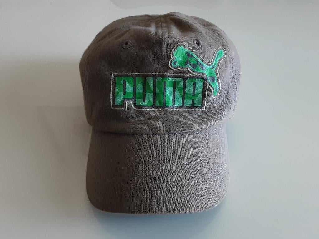 Puma Baby pet/cap, kleur grijs maat elastische pasvorm zgan!, Kinderen en Baby's, Babykleding | Petten en Hoeden, Zo goed als nieuw