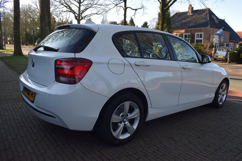 BMW 1-serie 116i Business+ Nieuwe ketting, 1-Serie, Euro 5, Gebruikt, Zwart