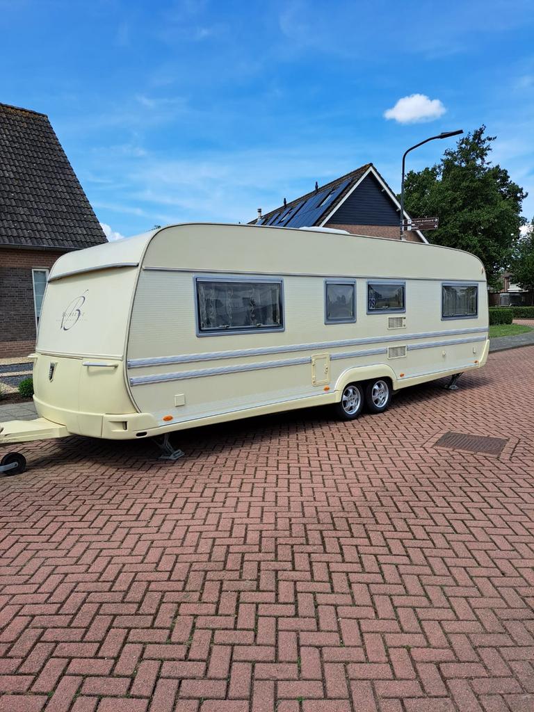 TABBERT BARONESSE SILVERLINE 685 AIRCO 2004 IN NIEUWSTAAT, Rondzit, Tabbert, Bedrijf, 6 tot 7 meter