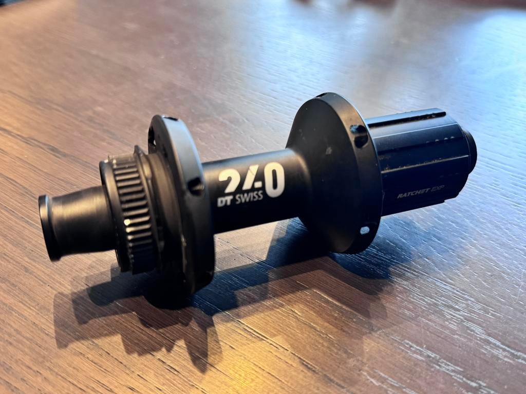 DT Swiss 240 DICUT naaf met Ratchet EXP systeem, Fietsen en Brommers, Ophalen of Verzenden, Zo goed als nieuw, Wiel