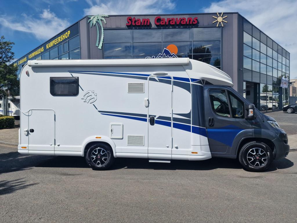 Knaus Live 650 MX Queensbed hefbed, Koelkast, Standaard zit, Ringverwarming, Fiat