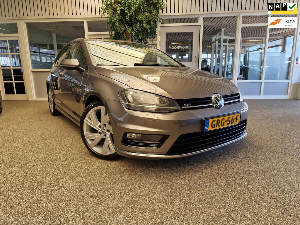 Volkswagen GOLF 1.4 TSI R-Line Xenon Half Leder Navi, Voorwielaandrijving, Euro 5, Gebruikt, 4 cilinders