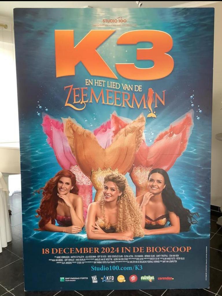K3  STANDEE   ong:  120-180 cm, Verzamelen, Ophalen of Verzenden, Zo goed als nieuw, Film en Tv