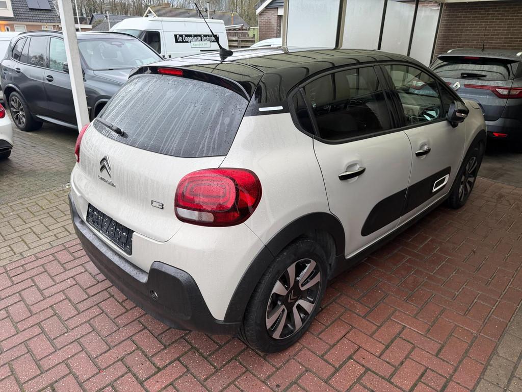 Citroen C3 1.2 PureTech Shine I Carplay I Automaat I LED I T, Gebruikt, 1199 cc, 965 kg, Leder en Stof
