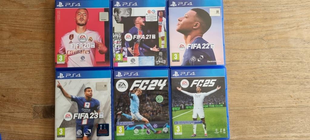 PS4 FIFA/FC Reeks: FIFA 20 tm 23, en FC24 - Set, Spelcomputers en Games, Games | Sony PlayStation 4, Ophalen, Zo goed als nieuw