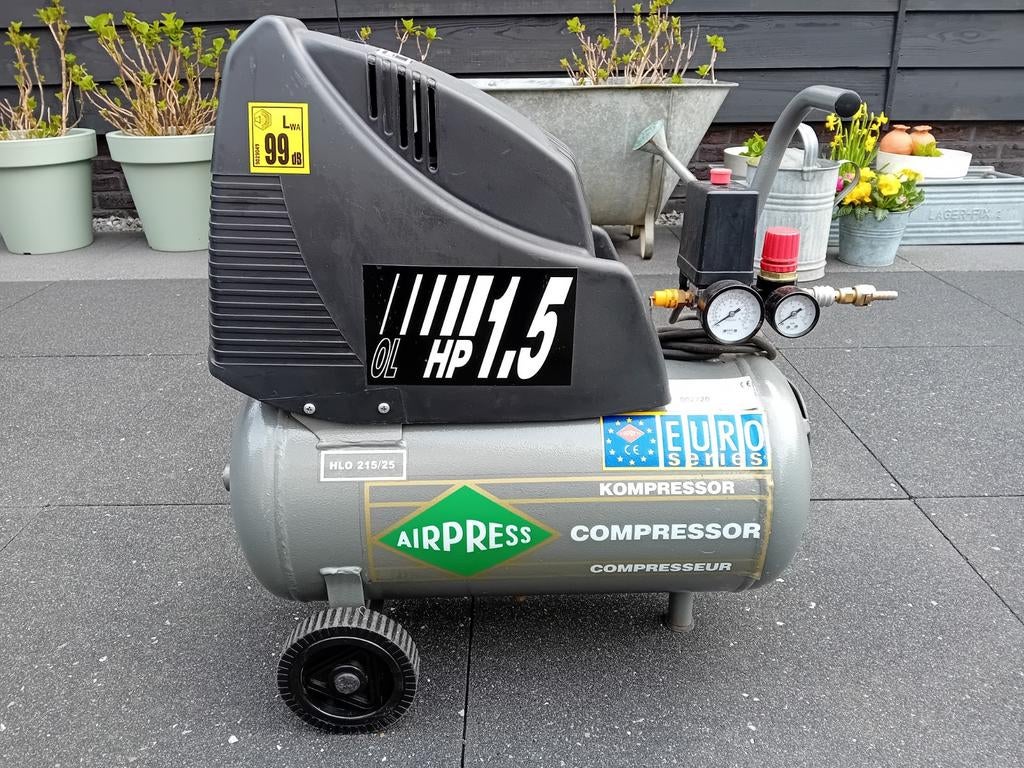 Airpress compressor, defect!, Doe-het-zelf en Verbouw, Compressors, Ophalen, Gebruikt