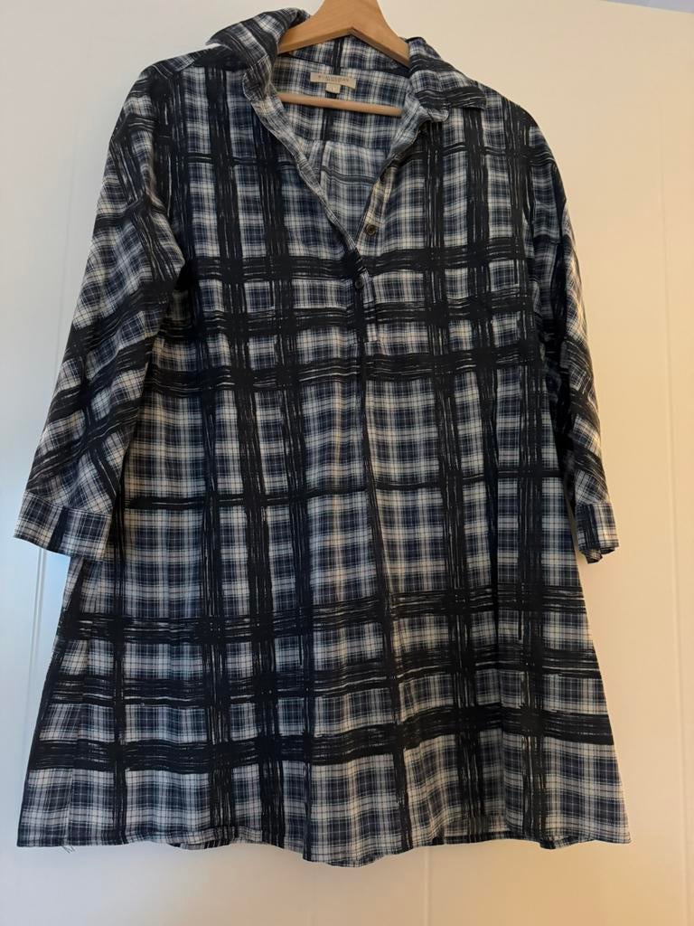 Burberry Brit mt L, Ophalen of Verzenden, Zo goed als nieuw, Maat 38/40 (M), Beige