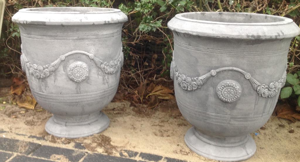Saint lo anduze potten beton in twee maten nieuw., Ophalen, Rond, Nieuw, Balkon