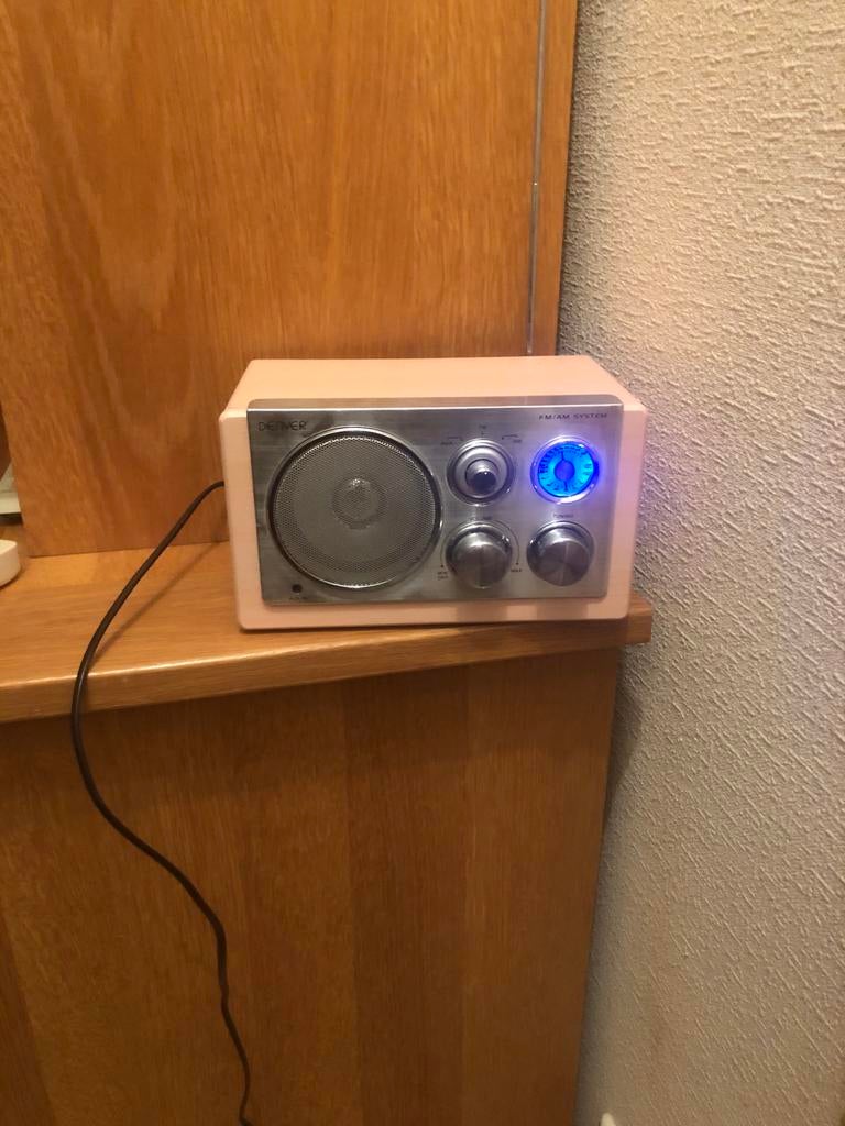 Denver TR-61 Licht Houten AM/FM Radio, Audio, Tv en Foto, Ophalen of Verzenden, Zo goed als nieuw, Radio