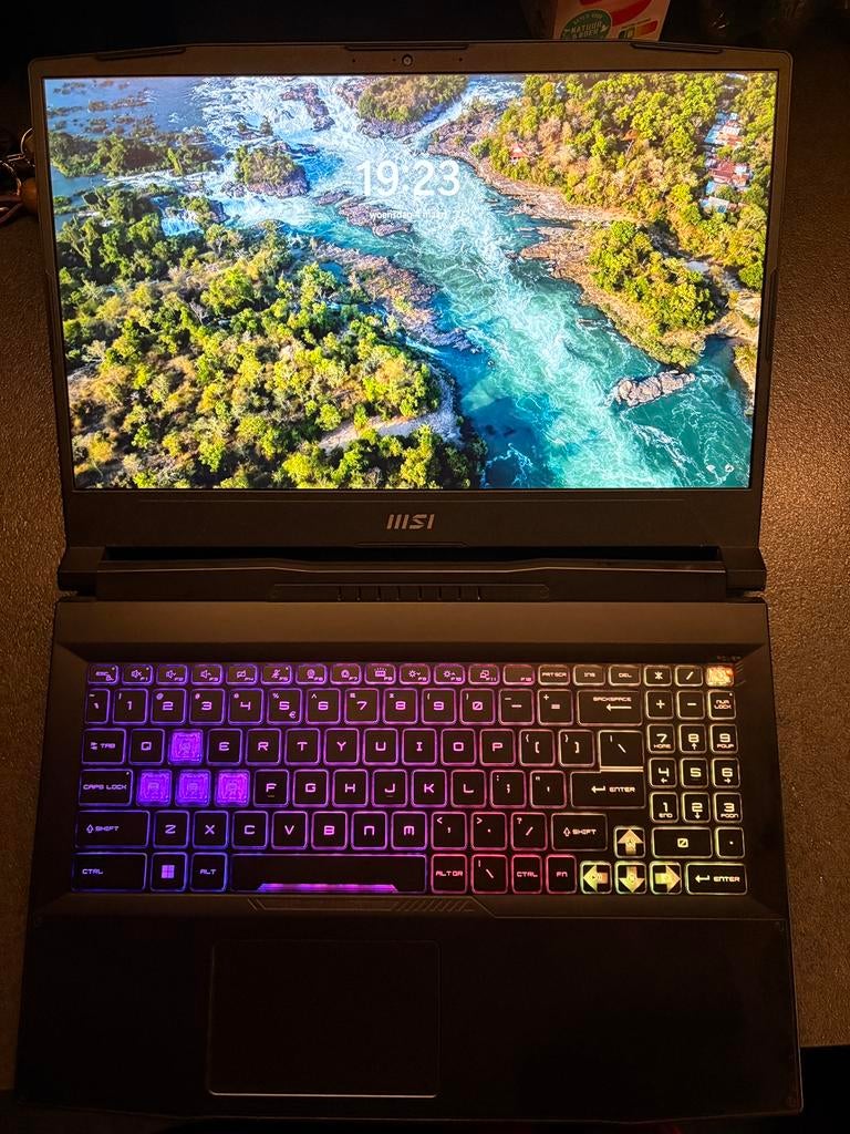 MSI Katana 15 RTX 4070 i7 16GB 1TB 144Hz Gaming Laptop, Computers en Software, Windows Laptops, MSI, 2 tot 3 Ghz, 15 inch, Ophalen of Verzenden