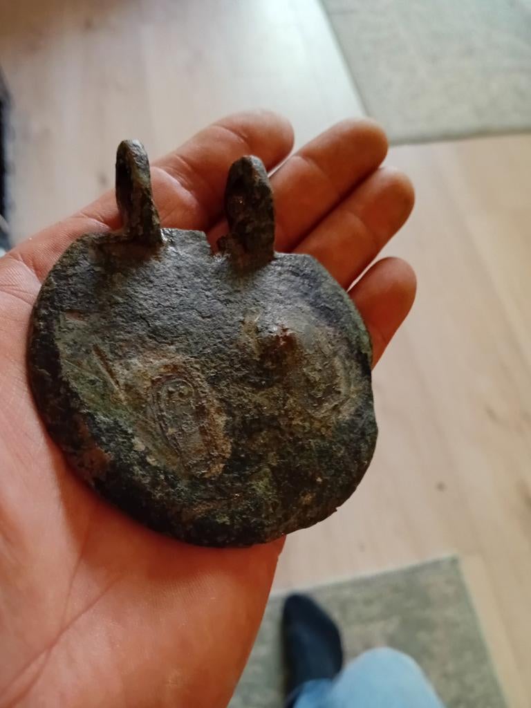 Middeleeuws bronzen paardentuig beslag / hanger ( 1200–1400), Antiek en Kunst, Ophalen of Verzenden, Brons