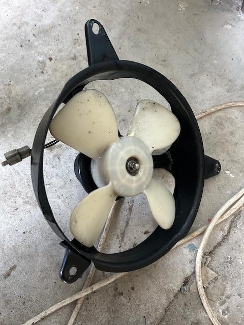 Radiator Koelventilatorsetje GL1000 Cooling Fan, Motoren, Onderdelen | Honda, Ophalen of Verzenden, Gebruikt