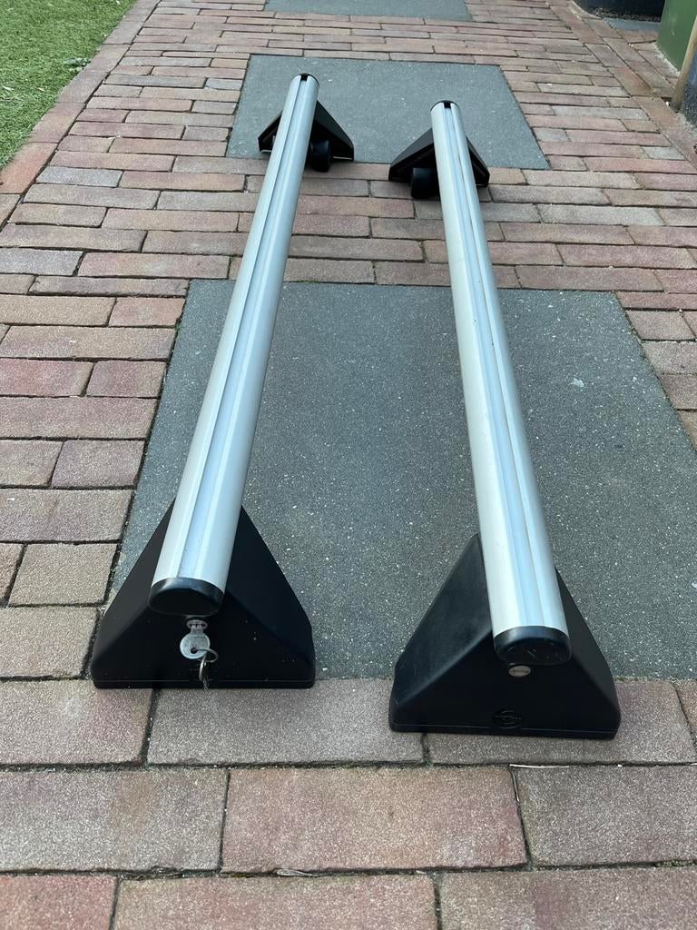 Dakdragers Opel Astra - 100kg draagvermogen, Auto diversen, Ophalen, Zo goed als nieuw