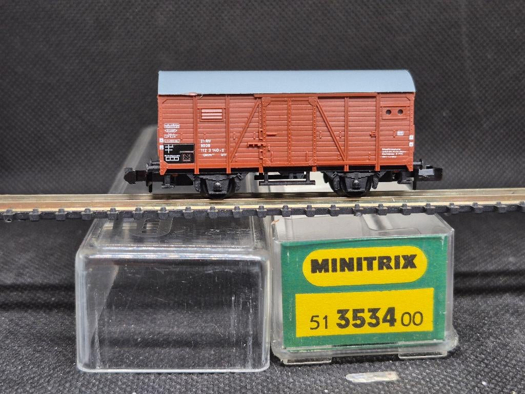 Minitrix 3534 - gedekte goederenwagen Gklm193 (15290), Gebruikt, Gelijkstroom, Trix, Wagon
