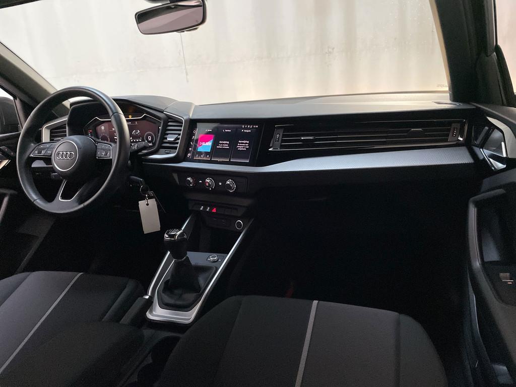 Audi A1 Sportback 25 TFSI Advanced Edition Parkeersensoren A, Stof, 95 pk, Met garantie (alle), Origineel Nederlands