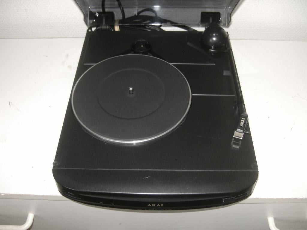 Mini platenspeler Van Akai type AP-590, Ophalen, Platenspeler, Akai