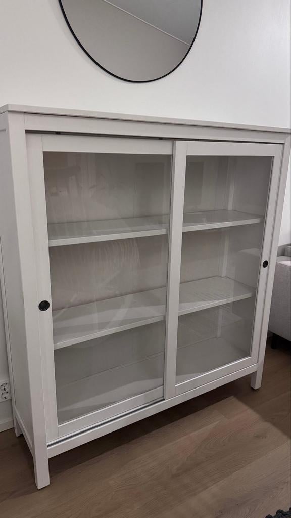 Mooie ikea hemnes vitrinekast, Huis en Inrichting, Kasten | Vitrinekasten, Ophalen, Gebruikt, 25 tot 50 cm, 100 tot 150 cm