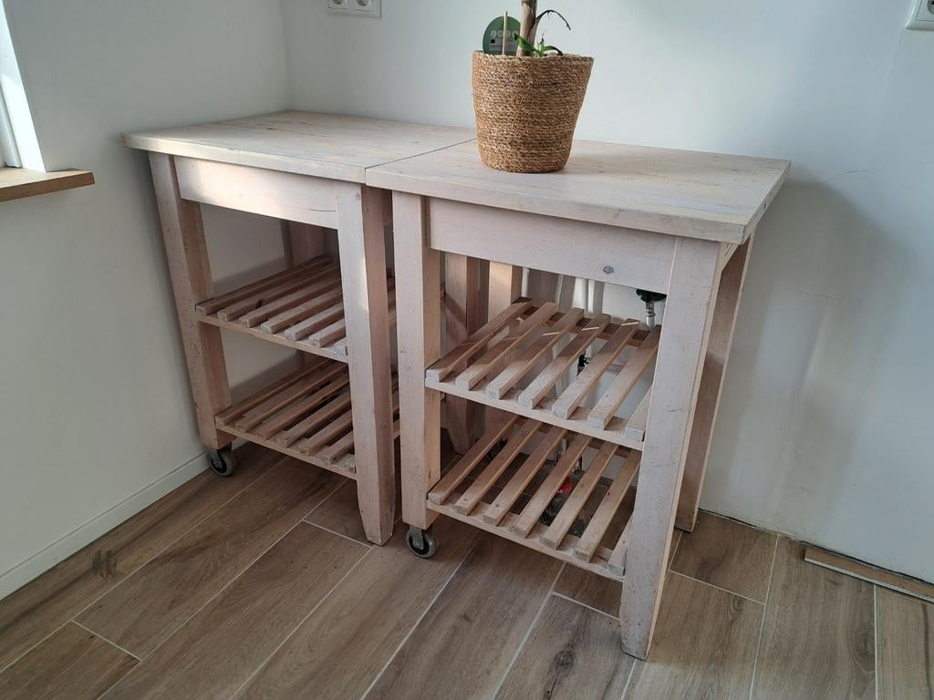 2 x mooie ikea keukentrolley, Huis en Inrichting, Tafels | Sidetables, Ophalen, 50 tot 100 cm, Zo goed als nieuw, 25 tot 50 cm