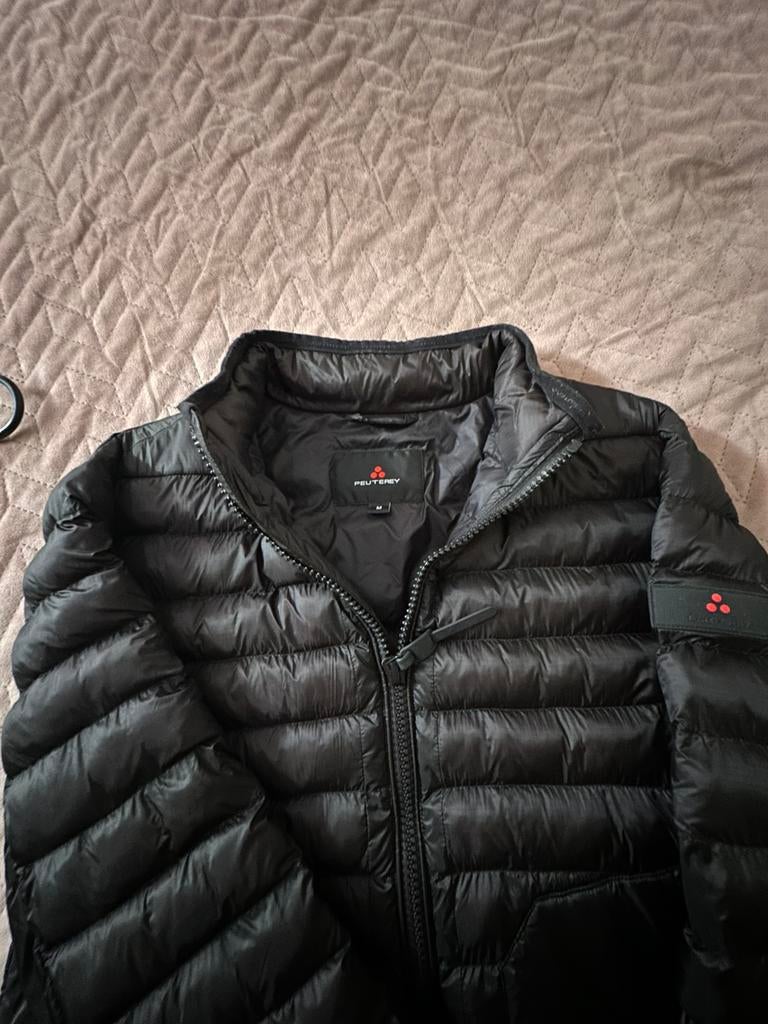 Peuterey gewatteerde tussen jas in perfecte staat medium, Ophalen of Verzenden, Zo goed als nieuw, Maat 48/50 (M), Zwart