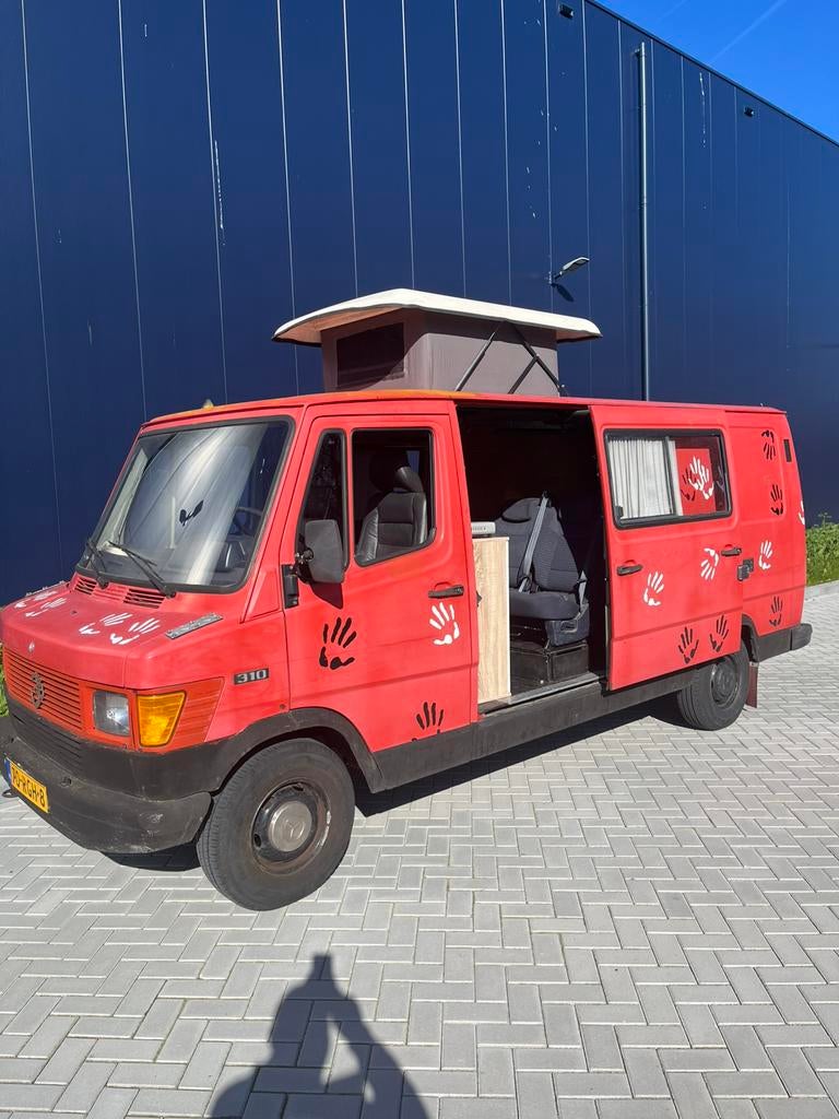 Brandweer camper 1986, Buscamper of Camperbus, Mercedes-Benz, Particulier, LPG