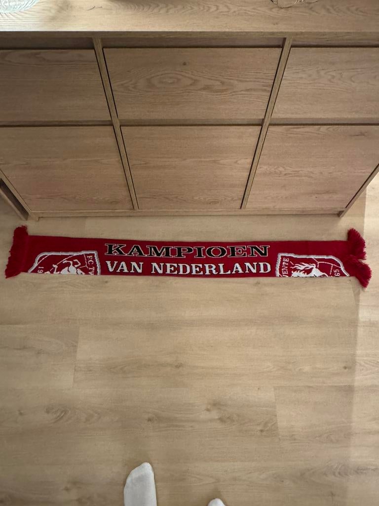 Fc Twente sjaal, Verzamelen, Sportartikelen en Voetbal, Ophalen of Verzenden, Zo goed als nieuw, F.C. Twente, Vaantje of Sjaal