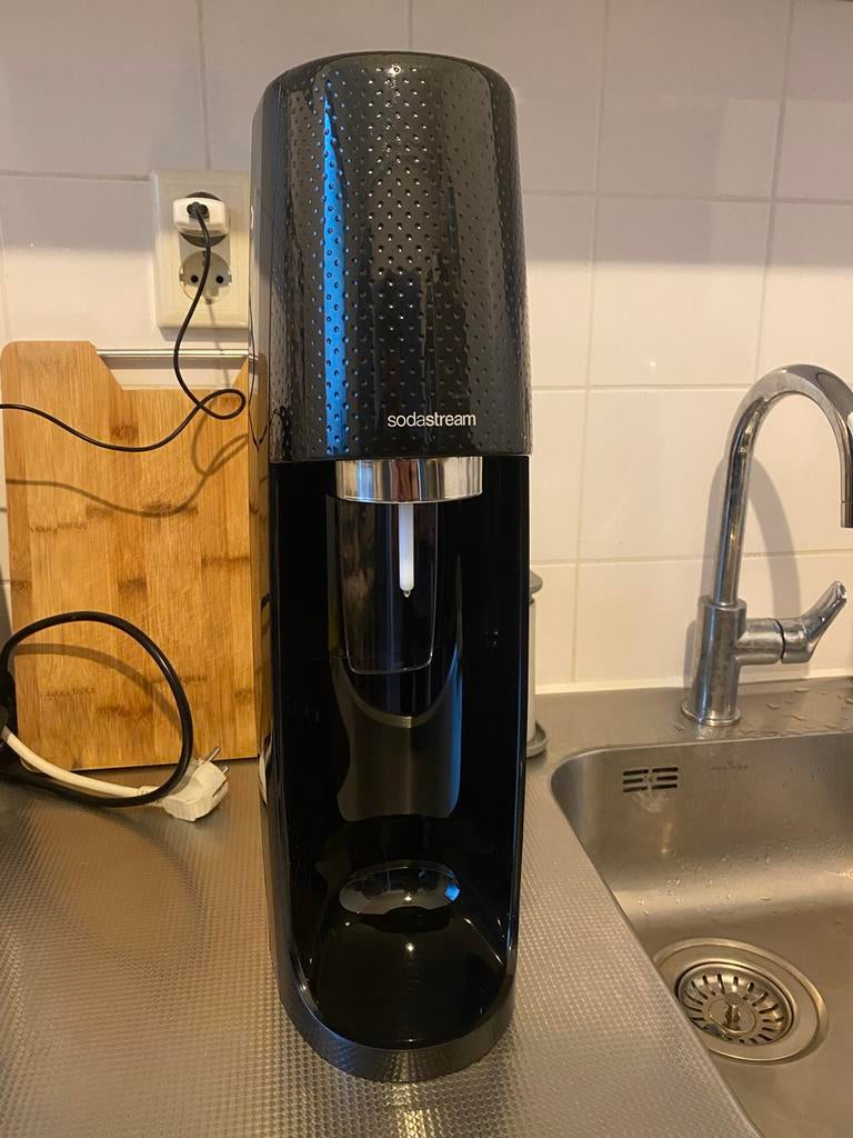 Sodastream zwart handmatig, Ophalen of Verzenden, Zo goed als nieuw