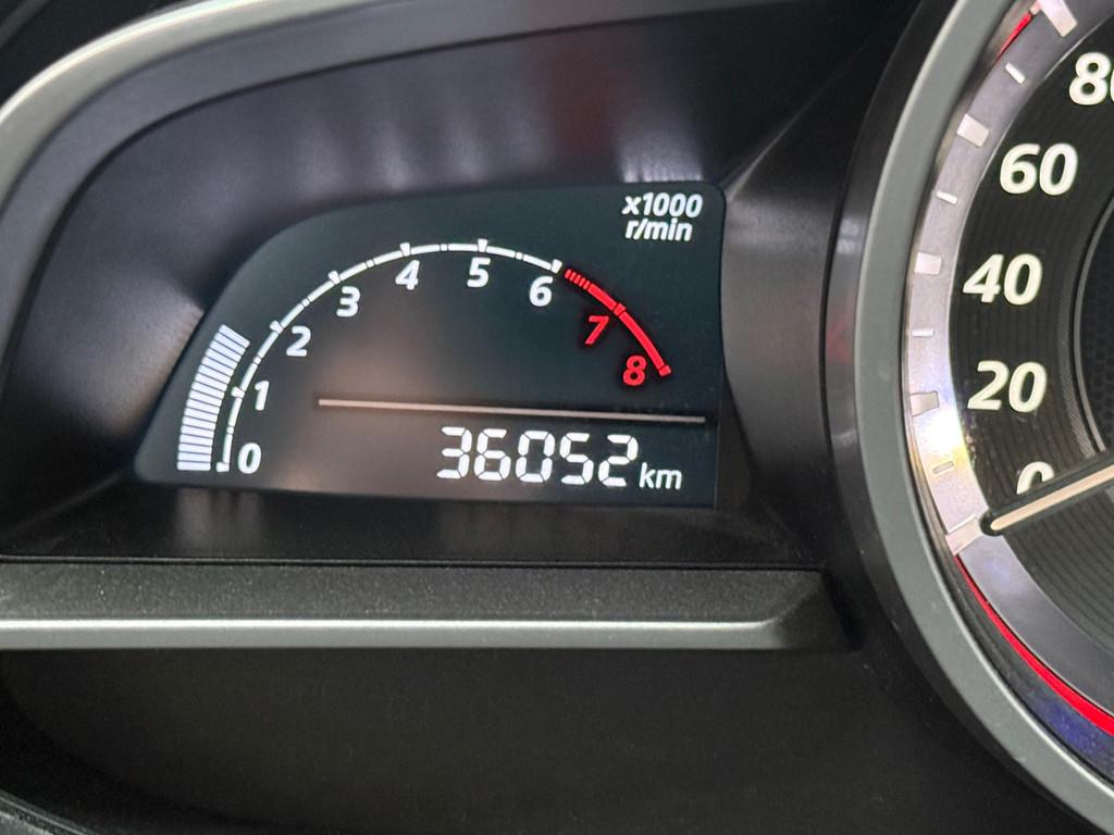 Mazda 3 1.6 Cool, Voorwielaandrijving, 1160 kg, Stof, Zwart