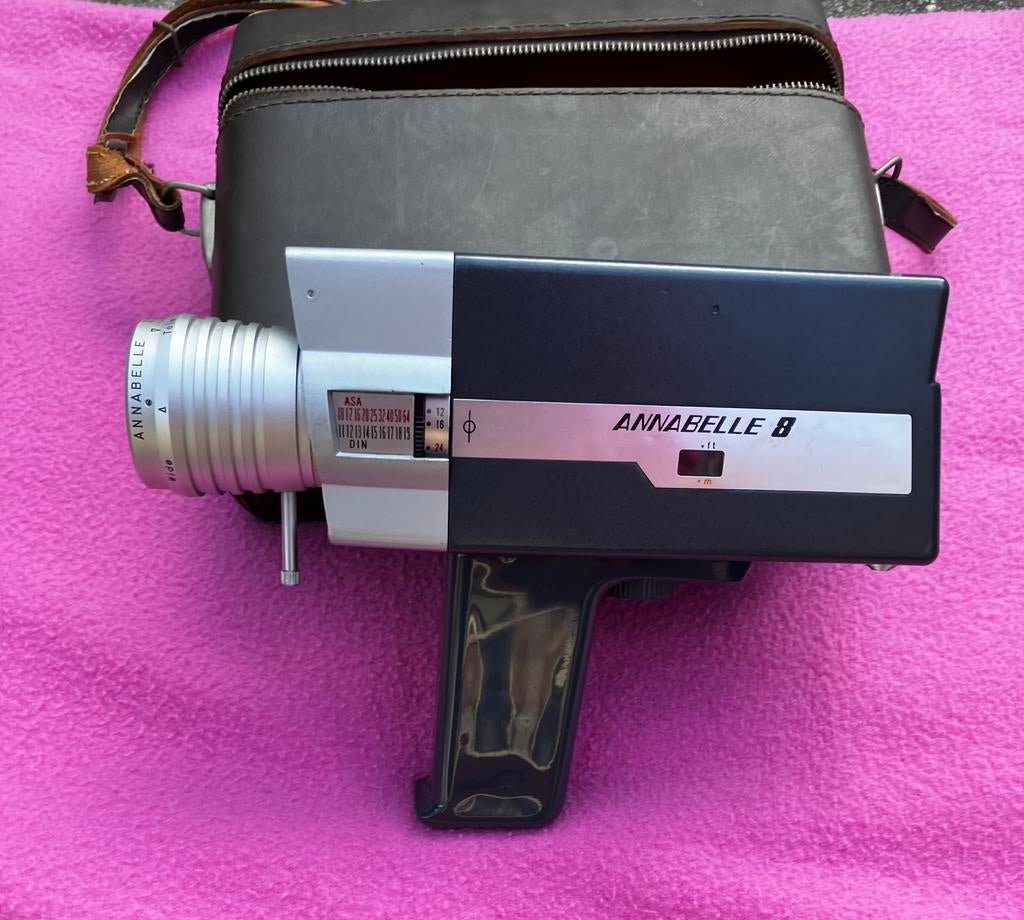 8 mm filmcamera, Annabella 8, vintage, Verzamelen, Fotografica en Filmapparatuur, Ophalen of Verzenden, 1940 tot 1960, Filmcamera