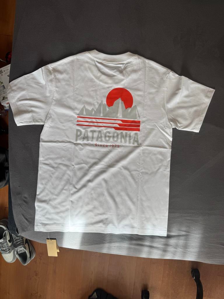 Patagonia T-shirt Maat M - Nieuw met labels, Ophalen of Verzenden, Nieuw, Maat 48/50 (M), Wit