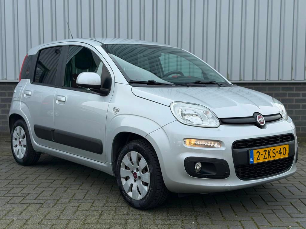 Fiat Panda 0.9 TwinAir Lounge |Airco|5 Deurs|ParkeerSensor|, Voorwielaandrijving, Stof, Gebruikt, Panda