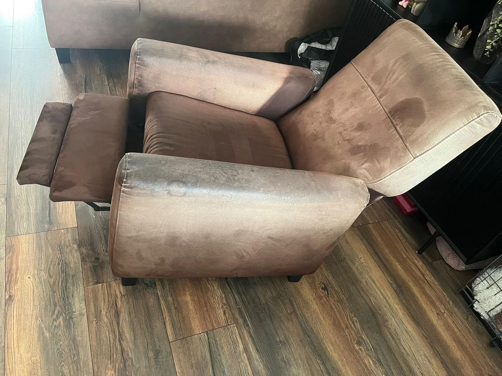 Bruine Relaxfauteuil, Ophalen, 75 tot 100 cm, Zo goed als nieuw, Stof