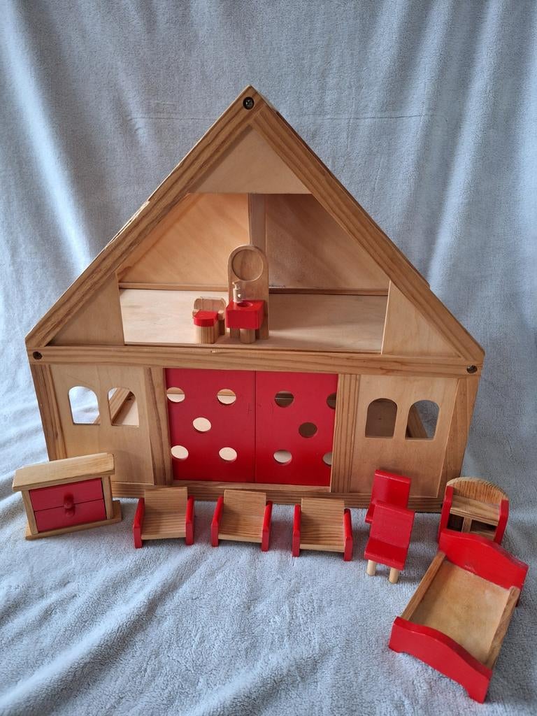 Poppenhuis hout tbv goed doel, Kinderen en Baby's, Speelgoed | Poppenhuizen, Gebruikt, Poppenhuis, Ophalen of Verzenden