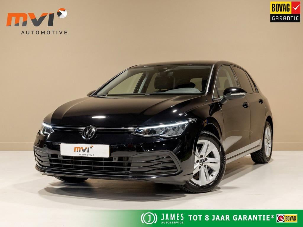 Volkswagen Golf 1.0 TSI Life / 110pk / Cruise / Airco / Klim, Stof, Gebruikt, Met garantie (alle), Zwart