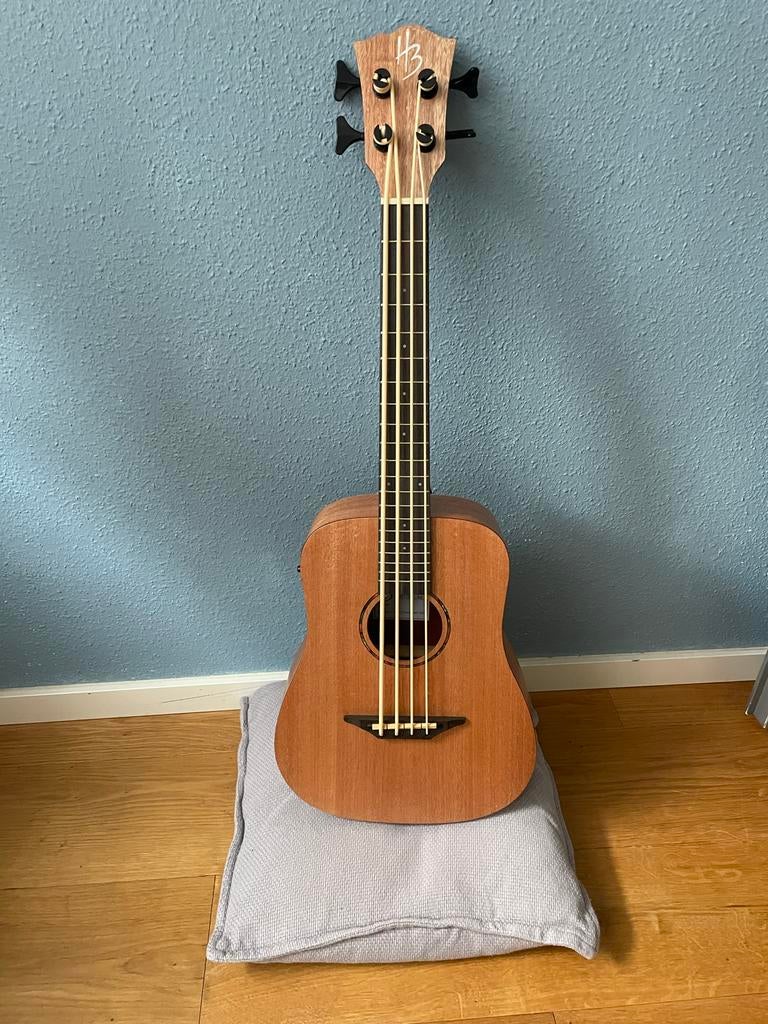 HB Custom Line Kahuna Clu-Bass Mahonie Uke Bas Ukulele, Ophalen, Zo goed als nieuw, Semi-akoestisch
