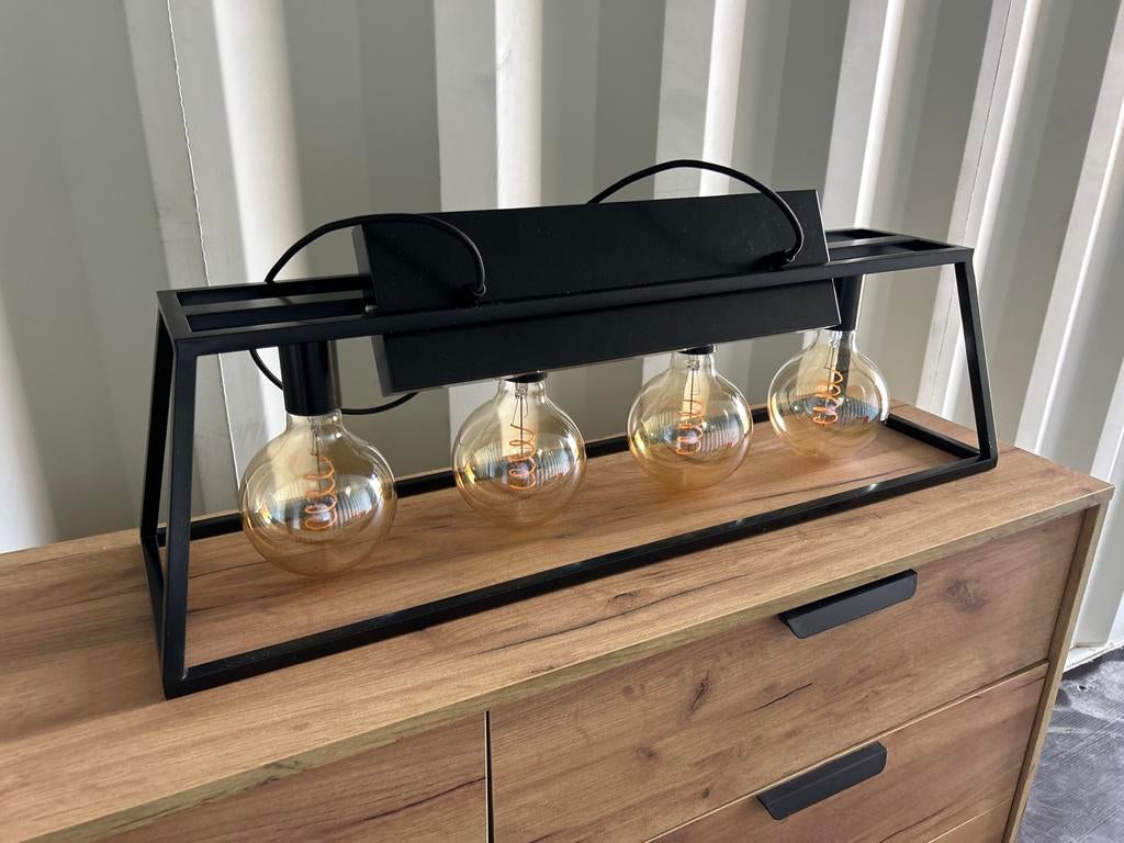 IKEA lamp in goede staat, Huis en Inrichting, Ophalen, Zo goed als nieuw, Metaal, Minder dan 50 cm