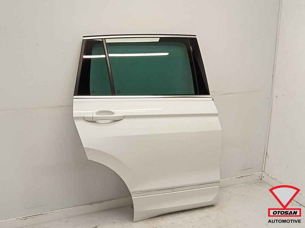 VW Tiguan 5NA R-Line Portier Deur Rechts Achter LC9A, Gebruikt, Volkswagen AG, Achter, Berliner Ring 2
38440  Wolfsburg, DE