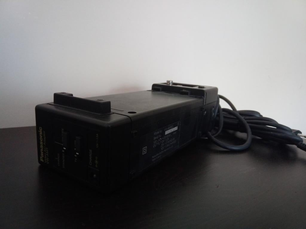 Panasonic video ac adapter / power brick, Ophalen of Verzenden