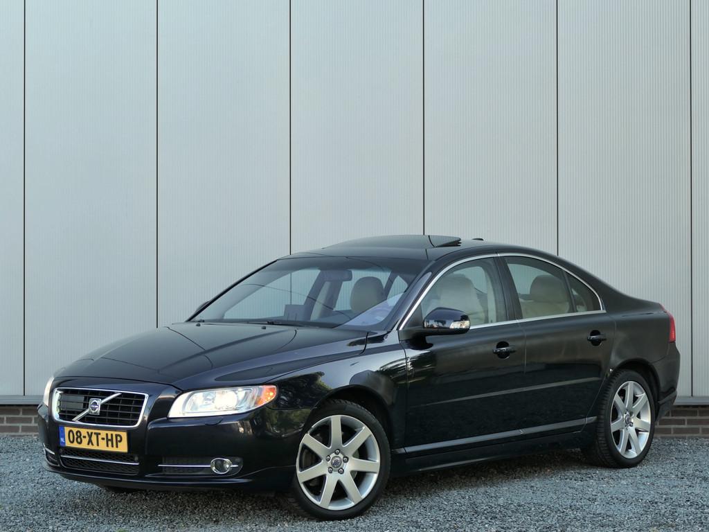 Volvo S80 4.4 AWD Summum Schuifdak / Leer / Navi / Trekhaak, Auto's, Volvo, 1780 kg, Gebruikt, 2000 kg, Blauw