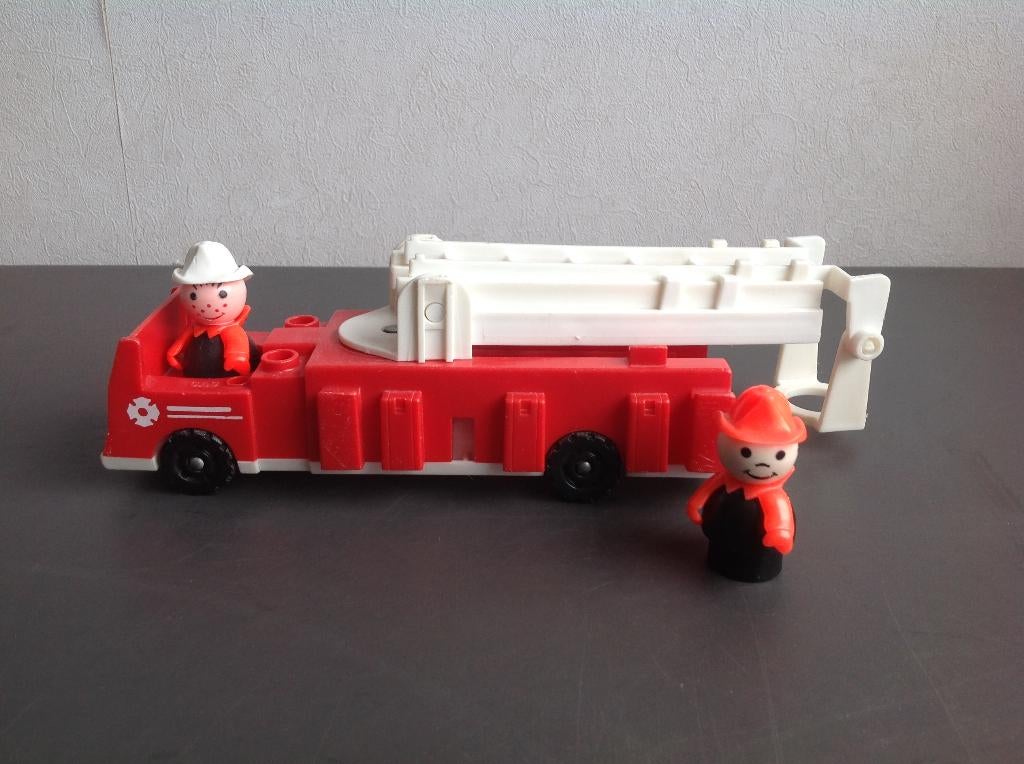 Fisher Price fire truck 346 vintage,brandweerwagen,poppetjes, Ophalen of Verzenden, Zo goed als nieuw, Auto of Voertuig