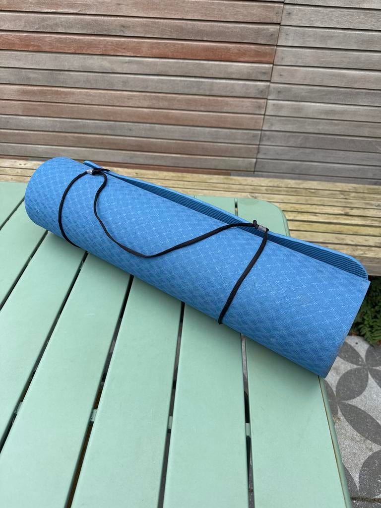 Blauwe yogamat met draagband, Ophalen, Gebruikt, Yogamat
