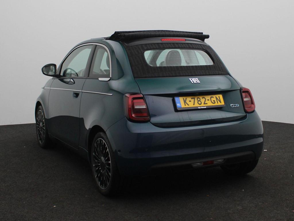 Fiat 500 C La Prima 42 kWh | Apple Carplay | Navigatie | Cam, 12 maanden, Parkeersensor, Gebruikt, 4 stoelen