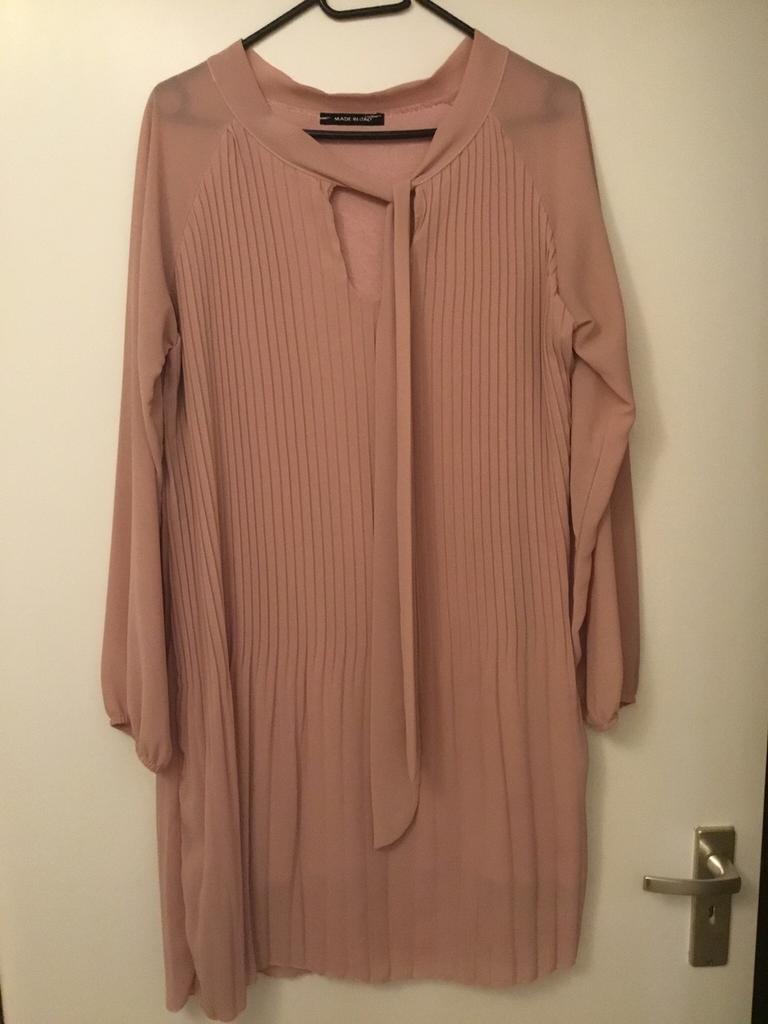 Roze plissé blouse metrostaking mt 42, Kleding | Dames, Grote Maten, Ophalen of Verzenden, Zo goed als nieuw, Roze, Blouse of Tuniek