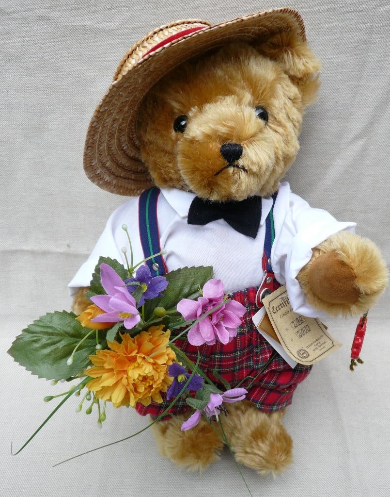 Teddybeer met boeket bloemen (verjaardagsbeer) Hermann, Verzamelen, Beren en Cherished Teddies, Ophalen of Verzenden, Zo goed als nieuw