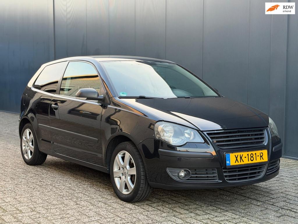 Volkswagen Polo 1.6-16V APK NW|Airco|StoelVW|Cruise Control!, Voorwielaandrijving, Gebruikt, 4 cilinders, Navigatiesysteem