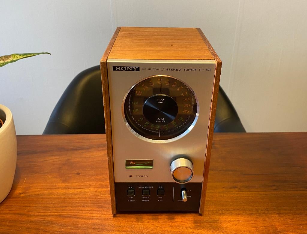 Sony ST-88 FM Stereo FM-AM Tuner Tokyo, Ophalen of Verzenden, Gebruikt