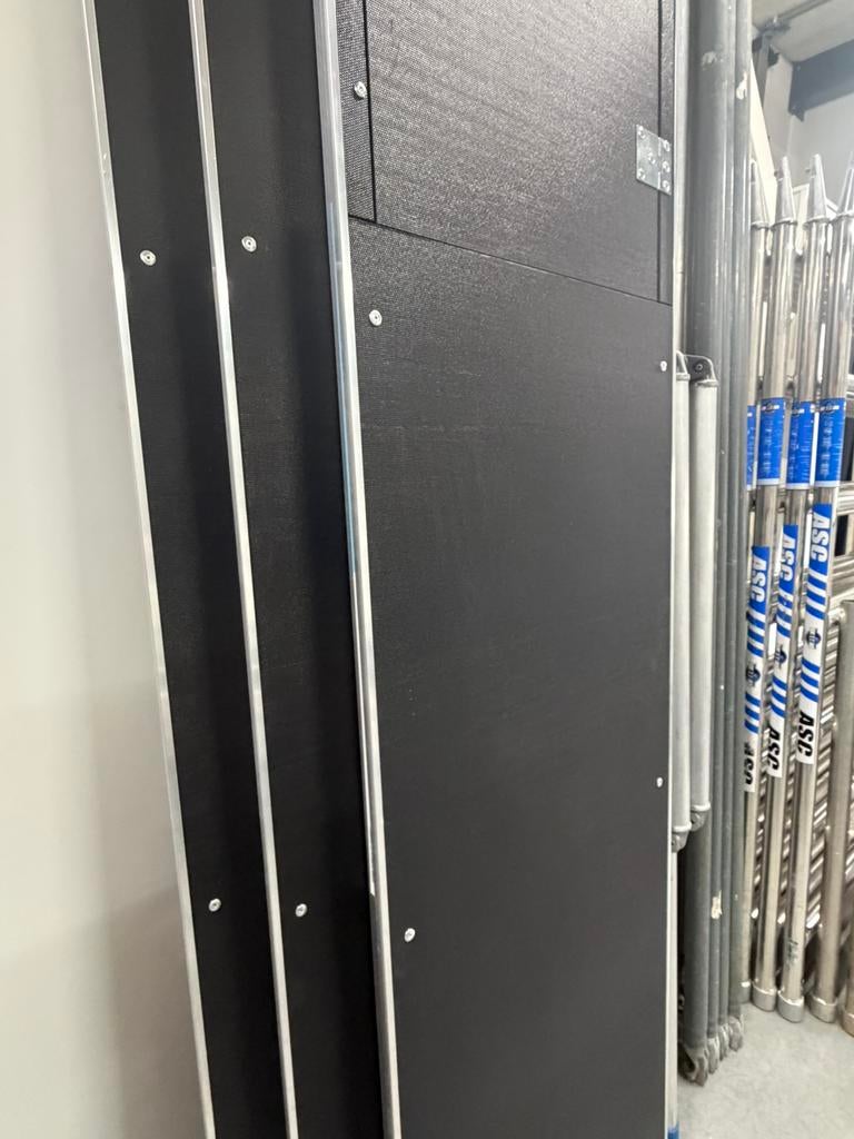 Aluminium asc rolsteiger, Doe-het-zelf en Verbouw, Steigers, Ophalen of Verzenden, Zo goed als nieuw, Rolsteiger of Kamersteiger