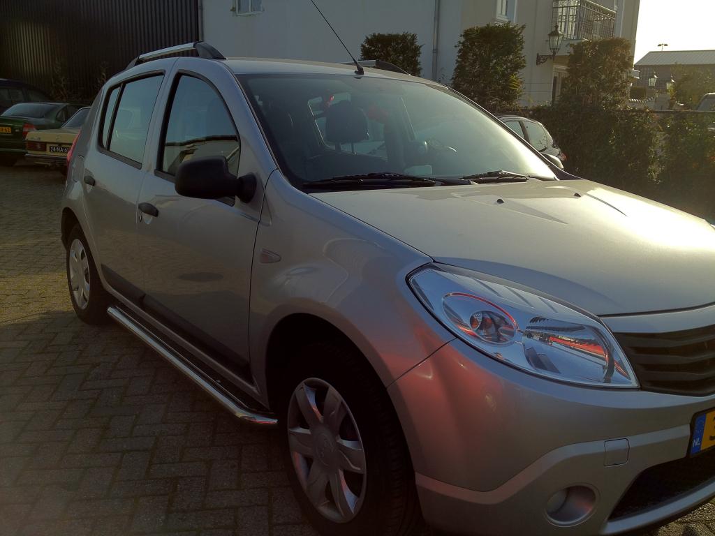 Dacia Sandero stepway sidebars met rvs trede, Niet ingevuld, Niet ingevuld, Niet ingevuld