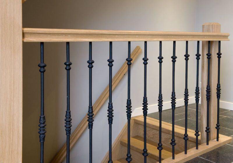 Zeer mooi antiek model trapspijl balustrade spijl / hekspijl, Ophalen, Nieuw, Minder dan 2 meter