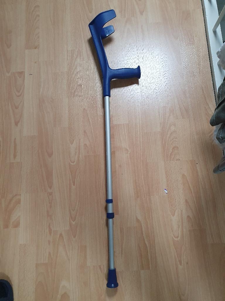 loopkruk, Ophalen, Zo goed als nieuw