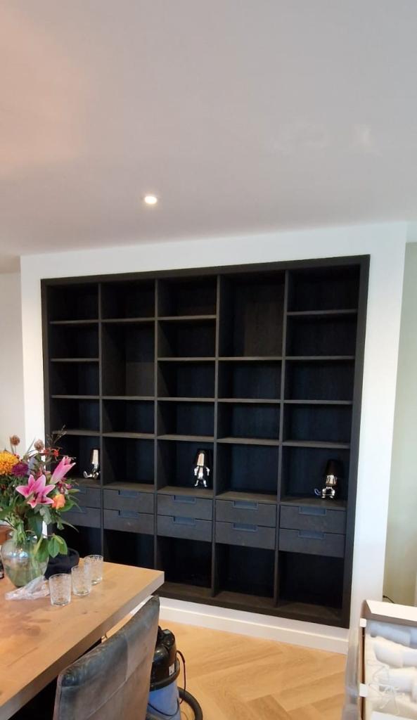 Eikenhouten vakkenkast op maat, Niet ingevuld, Nieuw, Niet ingevuld, Metaal